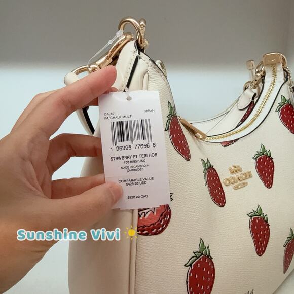 NWT COACH Teri Hobo Bag With Strawberry Print CAL67 Gold/Chalk - Picture 2 of 12